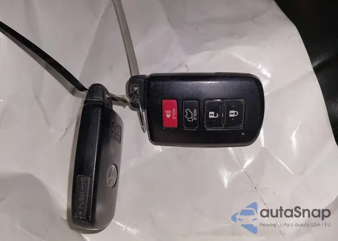 2018 Toyota Highlander Xle from USA, damaged, VIN 5TDKZRFH5JS528454